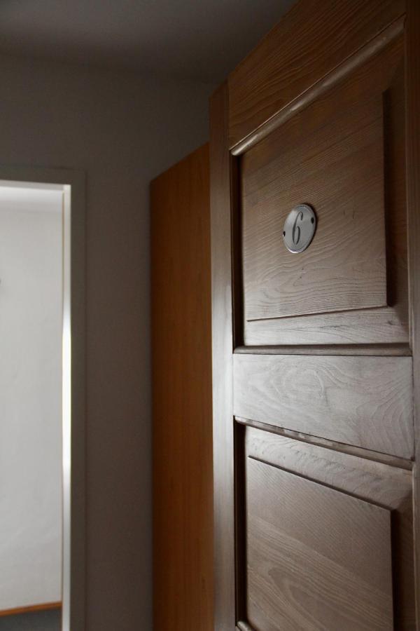 Hotel Schildwirtschaft Zum Rothen Ochsen Laupheim Esterno foto